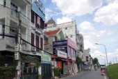 Bán gấp nhà Mặt phố quận Long Biên 120m2 mặt tiền rộng 7.2m, kinh doanh thuận tiện, giá chung cư.