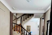 TRUNG TÂM HAI BÀ TRƯNG GIÁ CHỈ 3.3 TỶ NHÀ 4 TẦNG SỔ ĐỎ 32M2  ( 3 P NGỦ ) 15M RA OTO TRÁNH