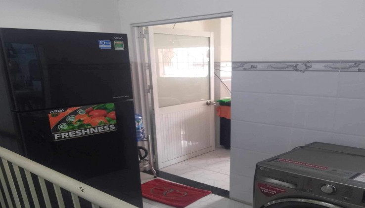 NHÀ QUẬN 7, HUỲNH TẤN PHÁT, HẺM THÔNG, 3 TẦNG, GIÁ RẺ