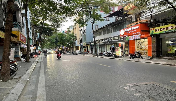 Bán Nhà Mặt Phố Thụy Khuê Quận Tây Hồ. Sổ 35m Thực Tế 41m Xây 6 Tầng Mặt Tiền 4.4m Nhỉnh 12 Tỷ. Cam Kết Ảnh Thật Mô Tả Chính Xác. Chủ Muốn Thanh