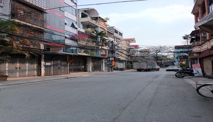 93m Nhỉnh 16 Tỷ. Mặt Phố Nguyễn Khang Lô Góc 2 Vỉa Hè. Sổ Vuông Đét. Quy Hoạch Ổn Định. Chủ Cần Bán Nhanh. 5666