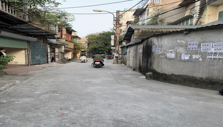 105m Nhỉnh 16 Tỷ Mặt Phố Hoàng Quốc Việt Cầu Giấy. Vỉa Hè Đá Bóng Kinh Doanh Siêu Đỉnh. Xây Căn Hộ Hay Tòa Văn Phòng Đầu Tư Chắc Thắng. Chủ Cần Bán