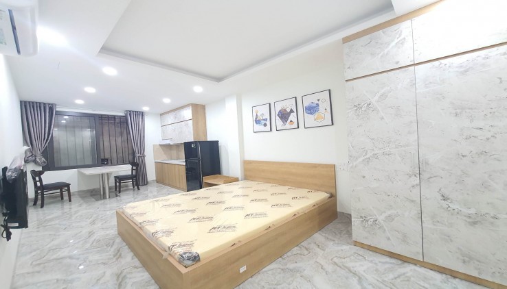 Bán Nhà Mặt Phố Trung Kính Quận Cầu Giấy. 58m Xây 5 Tầng Mặt Tiền 4m Nhỉnh 12 Tỷ. Cam Kết Ảnh Thật Mô Tả Chính Xác. Chủ Cần Thanh Khoản Gấp Chia Tiền