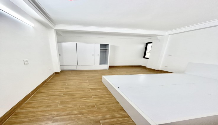 Bán Nhà Phố Nguyễn Khang Quận Cầu Giấy. 146m Mặt Tiền 6.5m Nhỉnh 13 Tỷ. Cam Kết Ảnh Thật Mô Tả Chính Xác. Chủ Muốn Bán Nhanh Giá Linh Động. 5759