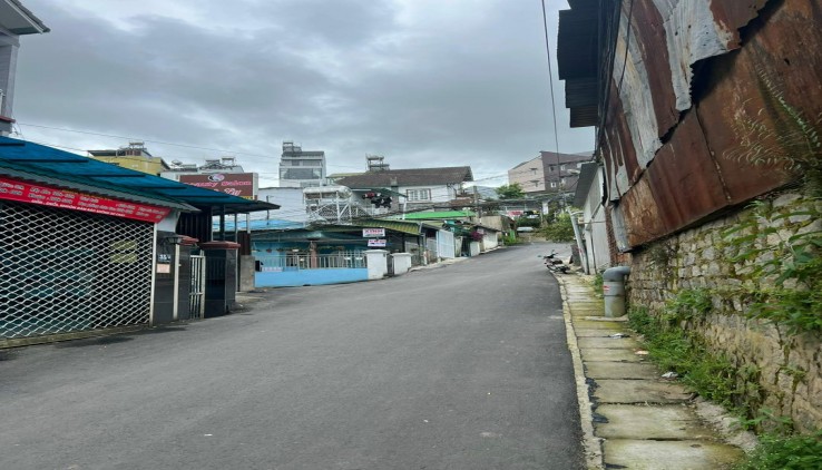 Bán đất đường Ngô Thì Nhậm Đà Lạt 300m2