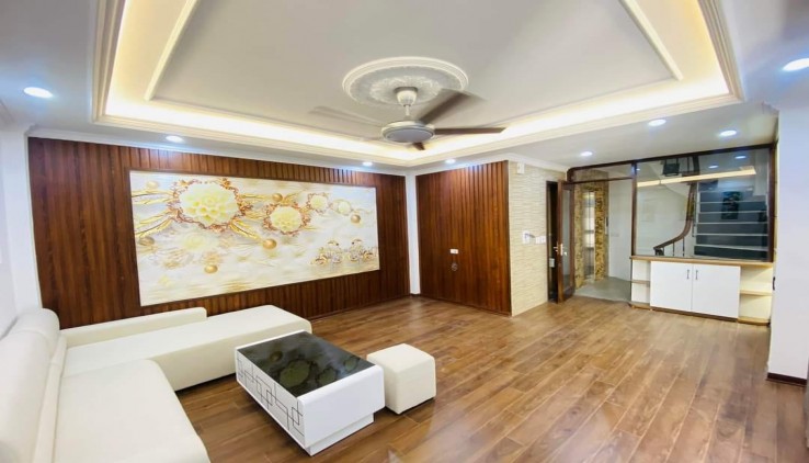 CẦN BÁN GẤP NHÀ PHỐ TÂN HỒNG. 6 TẦNG - THANG MÁY NHẬP KHẢU - OTO 50 M
