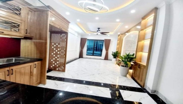 LÊ TRỌNG TẤN, NHÀ MỚI KÍNH KOONG - THANG MÁY ÊM RU SỊN SÒ - CẠNH KĐT ĐỊNH CÔNG, TIỆN ÍCH NGẬP TRÀN