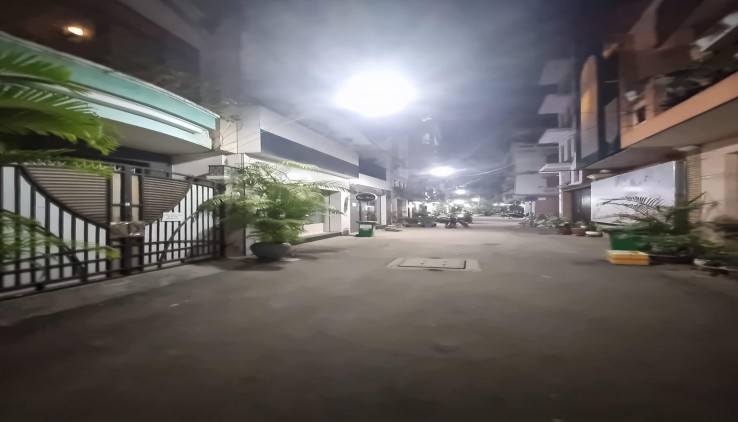 Nhà hẻm xe hơi ngay trường tiểu học Trần Quang Diệu, Q3, 30m2, 4 tầng, giá 5,95 tỉ