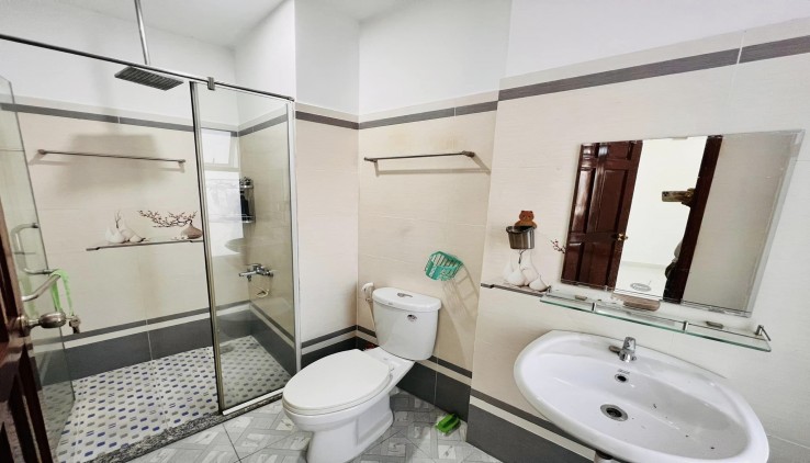 Bán Gấp Nhà Đẹp 2 Tầng DT Khủng 110m2- 5mx22m Phạm Văn Chiêu-HXH Tránh-Giảm 7,3 Tỷ