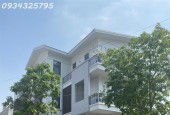 Villa góc 2MT đường 12m Bình Lợi, 10x21m, 3 lầu, thang máy, 32 tỷ TL