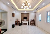 Bán nhà phố Quan Nhân, 40m mặt phố, nhà đẹp dân xây, 97m, 4PN, 8.3 tỷ