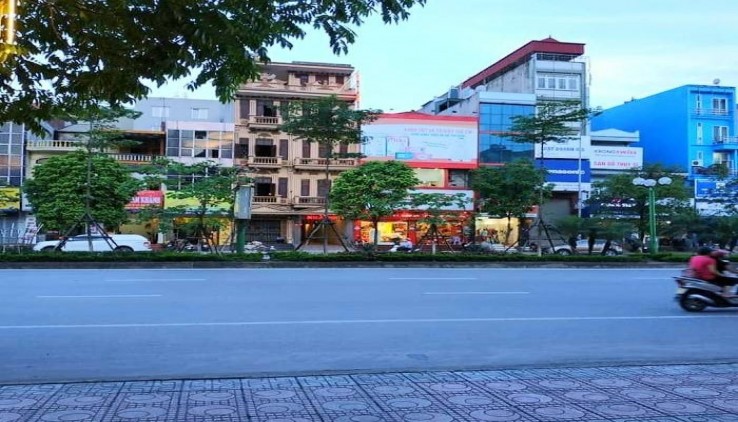 (Đẹp) Rẻ hơn thị trường 30% 69m2 4 tầng 16 tỷ Mặt phố nguyễn Trãi