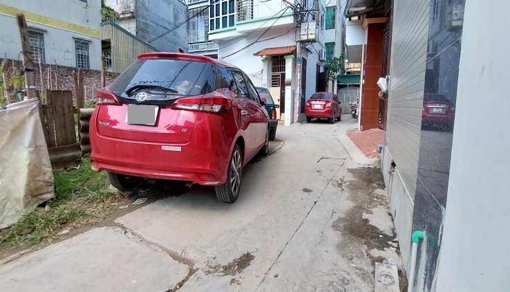 Nhỉnh 3x tỷ có mảnh đất đẹp 40m cạnh chợ Lai Xá