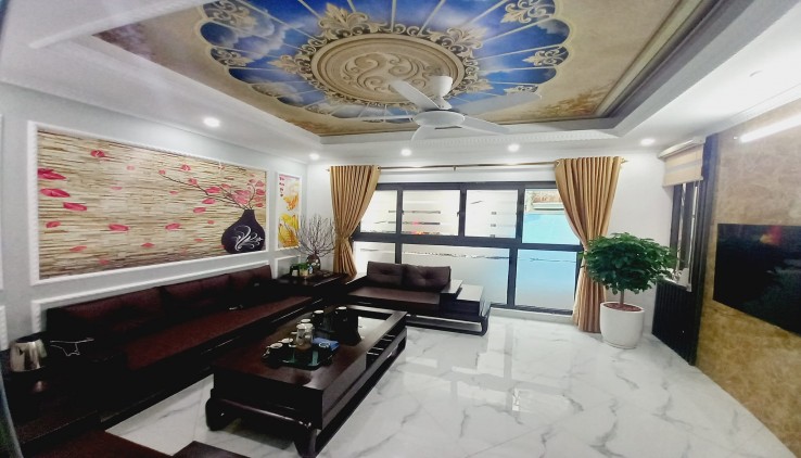 Bán Nhà Phố Nguyễn Ngọc Vũ Quận Cầu Giấy. 120m Xây 7 Tầng Mặt Tiền 5m Nhỉnh 19 Tỷ. Cam Kết Ảnh Thật Mô Tả Chính Xác. Chủ Thiện Chí Muốn Bán Nhanh/
