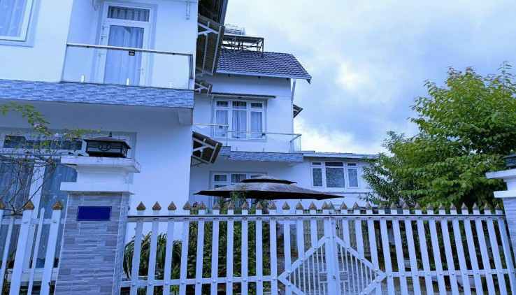 Bán nhà sân vườn hẻm Vạn Hạnh P8 Đà Lạt 13 tỷ