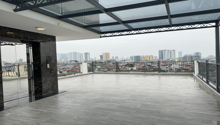 Bán Tòa Văn Phòng, Phố Lê Trọng Tấn195m x 10T, Mt 7.2m. Giá 98 tỷ.