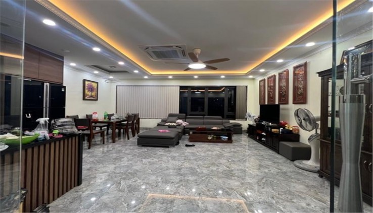 BÁN NHÀ NGUYỄN SƠN, BỒ ĐỀ  LONG BIÊN 61M 5 TẦNG 10,6 TỶ .