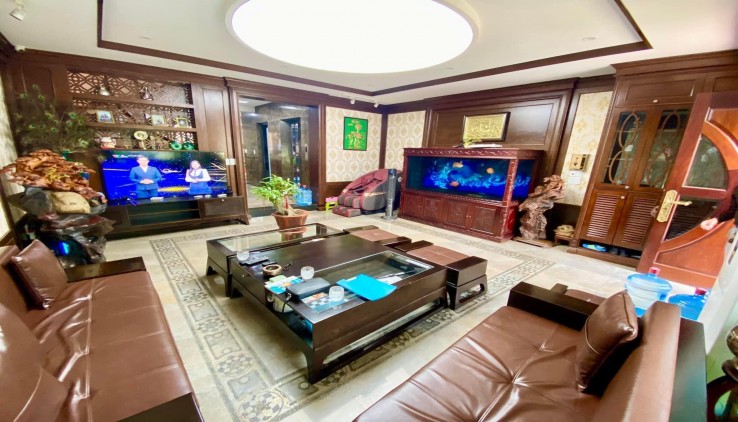 Biệt Thự Siêu Cao Cấp, Phố Vip Kim Đồng, 130m x 6T, Mt 6m. Giá 27.5 tỷ.