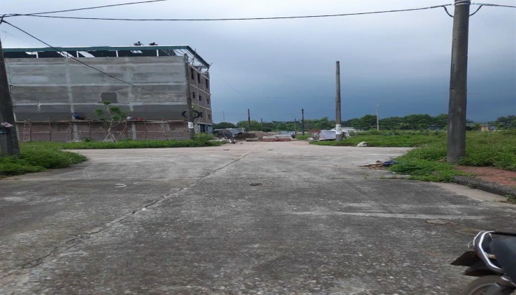 BÁN NHANH LÔ ĐẤT 60M2 TÂN XÃ 900 TRIẸU GIÁP CÔNG NGHỆ CAO
