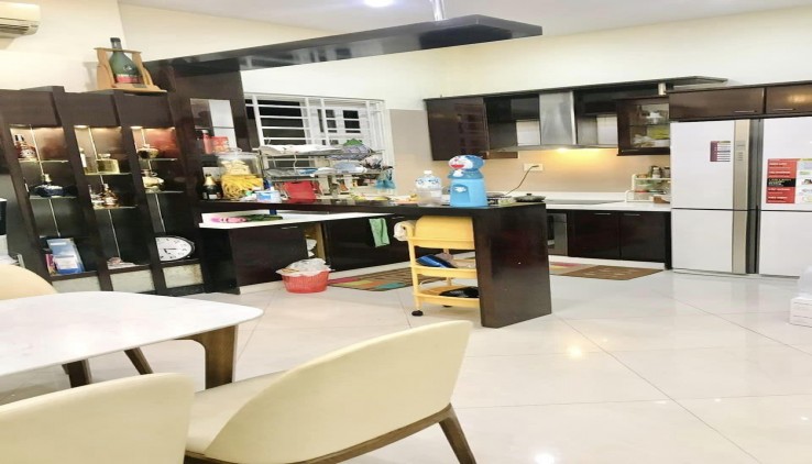 Bán Nhà Đường Phạm Văn Đồng, Thủ Đức, DT 79M2, 3T, HXH Tránh, Giá Chỉ Hơn 6 Tỷ, Sổ Sang Tên Ngay