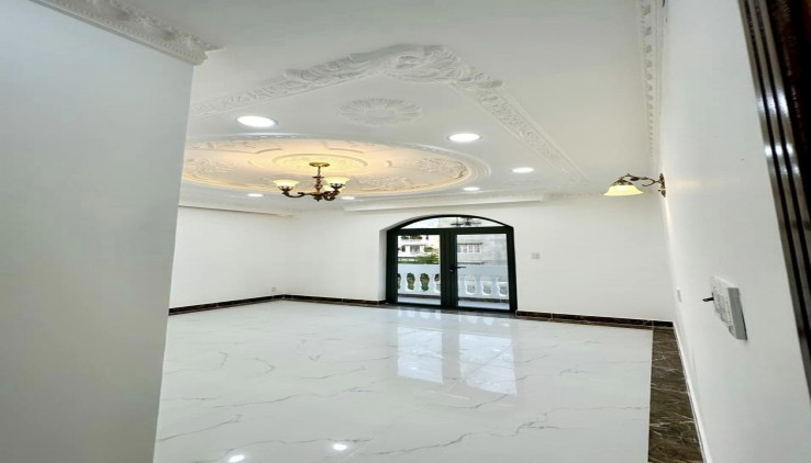 NHÀ MỚI Ở NGAY - KHU PHÂN LÔ BÀN CỜ - MẶT TIỀN 8M 
 GIÁ 6TỶ