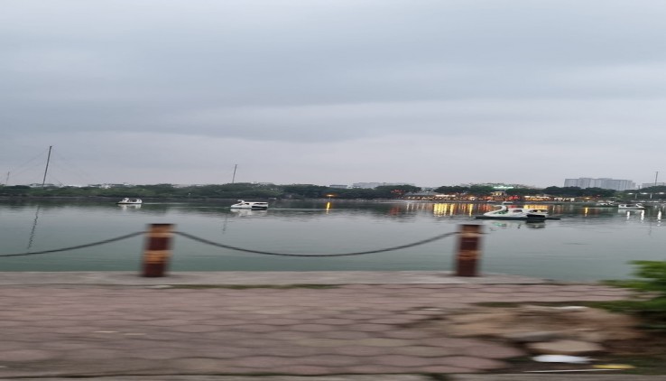 NHÀ VĂN QUÁN - KINH DOANH - 3 THOÁNG VĨNH VIỄN – VIEW HỒ - PHÂN LÔ - Ô TÔ TRÁNH - KHU VỰC VIP - 5 TẦNG THANG MÁY.