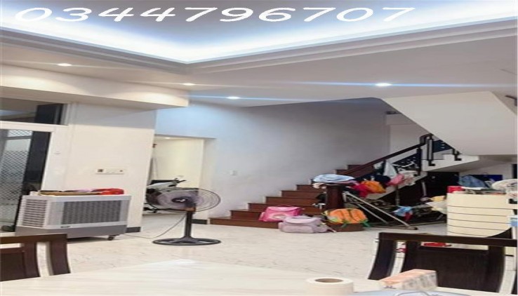 NHÀ ĐẸP - HXH - TẶNG NỘI THẤT CAO CẤP - SỔ VUÔNG VỨC - NGANG 4M - NHỈNH 5 TỶ
