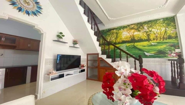 Nhà 3 tầng - 26m2 ( 4 x 7 ) Quang Trung - P10 - GV - Giá chỉ 2.85 tỷ. 
Nhà mặt tiền hẻm HXH THÔNG.