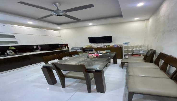 SIÊU PHẨM BÁN NHÀ NGUYỄN CHÁNH CẦU GIẤY HÀ NỘI 48M2 5 TẦNG 4 MT GIÁ NHỈNH 16 TỶ Ô TÔ TRÁNH