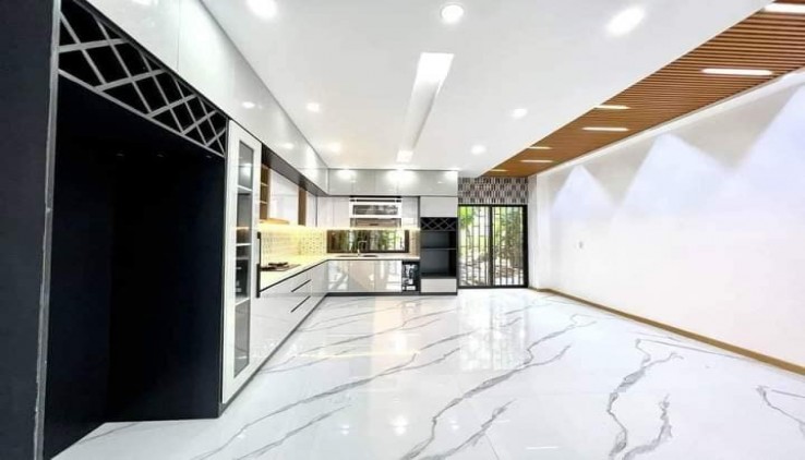 Bán nhà Bùi Xuân Phái 5 tầng 90m mặt tiền 5m