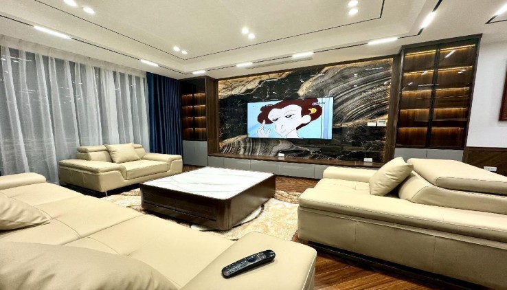 Bán nhà Bồ, Long Biên, Đề 55m,  4 tầng, 4,6 m, siêu rẻ HIẾM.