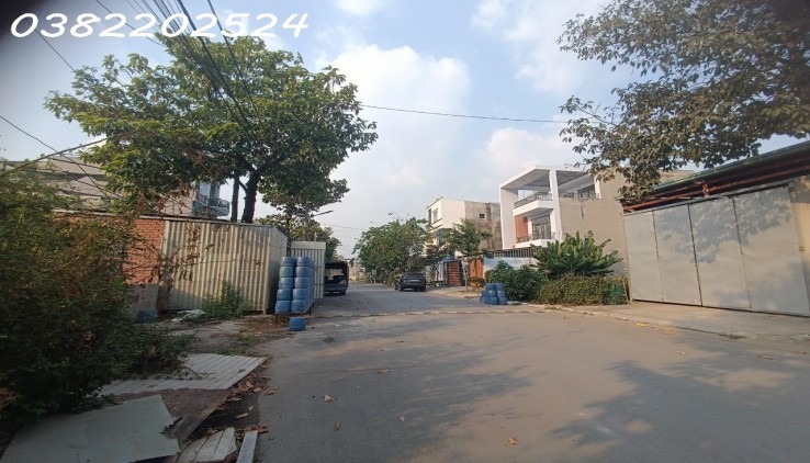 Bán lô đất 240m2, ngay đường Ngô Chí Quốc, sổ sẵn công chứng ngay LH 0382202524