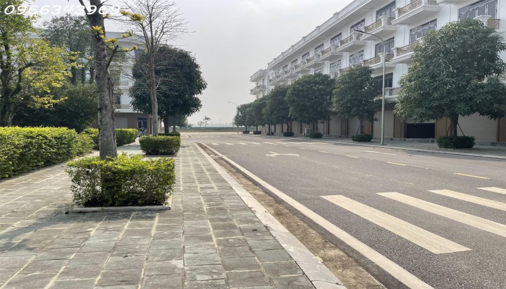 NHÀ 4 TẦNG VIEW CÔNG VIÊN.  GIÁ 3.1 TỶ. SANG TÊN SỔ NGAY. LH: 0966 343 969