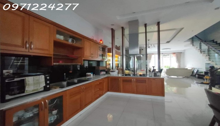 CẦN BÁN NHÀ RIÊNG HẺM XE TẢI - ĐẶNG VĂN BI - TRƯỜNG THỌ
 - THỦ ĐỨC 139M2 ( 6 X 23.3 ) 4 TẦNG + 5PN + 5WC
 - XE HƠI NGỦ TRONG SÂN