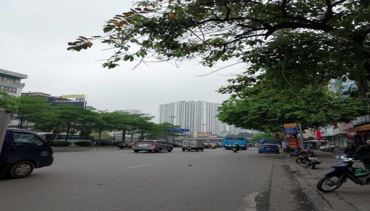 Bán nhà mặt phố Lĩnh Nam 145m mt5m giá 2x tỷ kinh doanh bất chấp