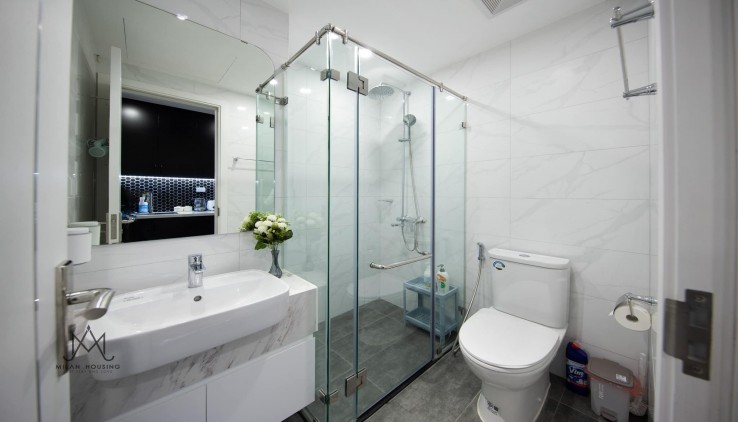 CẦN BÁN NHÀ MỸ ĐÌNH 36M 5T MT4.2M, PHÂN LÔ QUÂN ĐỘI - NHÀ DÂN XÂY - Ô TÔ ĐỖ CỬA. GIÁ nhỉnh 5 TỶ