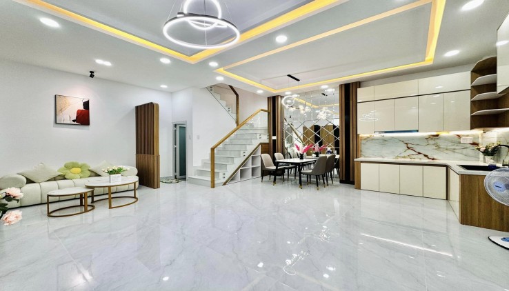 SIÊU PHẨM - HẺM 193 LÊ ĐỨC THỌ - P17 - 3 TẦNG BTCT. 36M2 NGANG KHỦNG 6M. GIÁ NHỈNH 5 TỶ.
