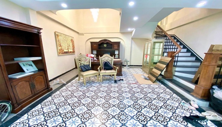Bán nhà Nguyễn sơn, Ngọc Lâm, Long Biên, 78m, 5 tầng, MT=MH 5,8m LÔ GÓC.