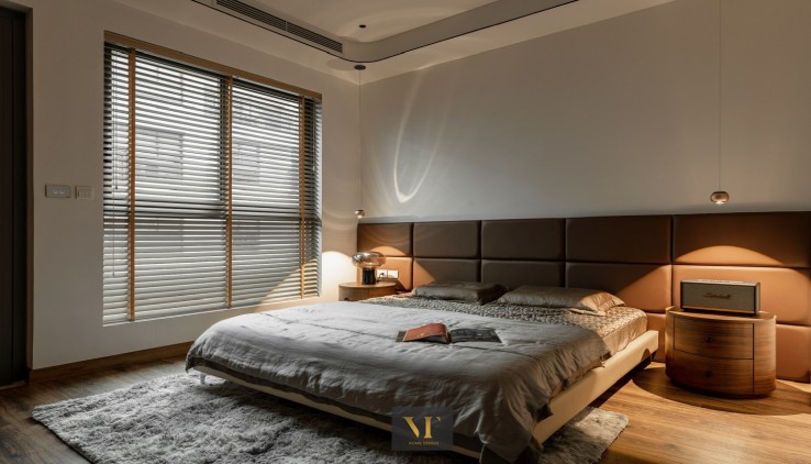 Siêu phẩm  bán 2 căn  biệt thự song lập the manor centrak park nguyễn xiển DT:435M2 4 tầng, full nội thất thang máy view cv giá 96 tỷ
