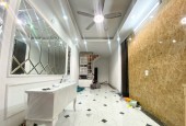 BÁN ĐẤT TẶNG NHÀ - VỊ TRÍ ĐẸP GẦN Ô TÔ - GẦN PHỐ - DIỆN TÍCH RỘNG - THÍCH HỢP XÂY CCMN
