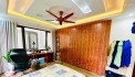 Chính chủ cần bán căn nhà ngõ 58 Nguyễn Khánh Toàn 5 tầngx35m2, gần phố 70m ra ô tô 0976388663