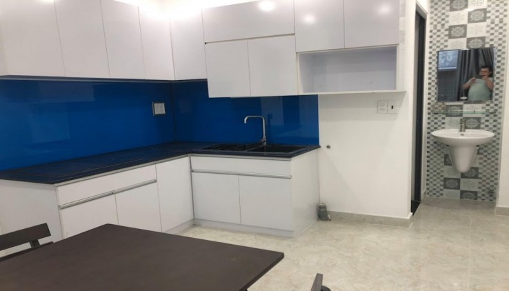 Nhà bán Hẻm 120/ TRẦN QUỐC THẢO, 50m2 , 3Pn , 4Wc , ngang 4m5 , khu cán bộ Giá 5 tỷ 6 ( TL mạnh )