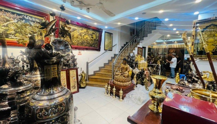 Bán Nhà, Mặt phố Kim Đồng, Kinh Doanh Sầm uất, 120m x 5T. Giá 26 tỷ.