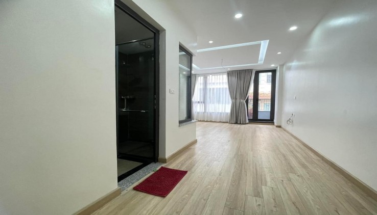 Chính chủ cần bán Nhà #Tây hồ# Oto

PHÂN LÔ PHỐ VÕNG THỊ 41m 4 tầng 

Chỉ 14 Tỷ lại còn thương lượng 

- KHU BIỆT THỰ NHÀ GIẦU TÂY HỒ 

- VỈA HÈ 8M