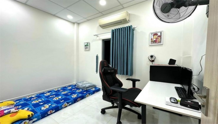Quang Trung - P10 - Ngay Trung Tâm Gò Vấp. 2 Tầng 31m2 HC Đủ. Giá Chỉ 3 Tỷ 1.
