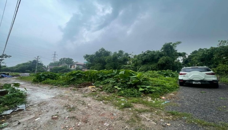 90m2 Bình Sơn tt Chúc Sơn, tk5, mặt tiền 10,9m nở hậu đẹp, ô tô vào, giá đầu tư 2.x tỷ