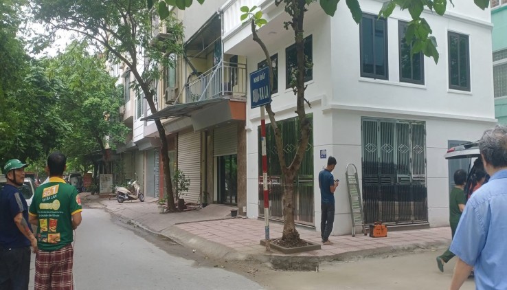 CC cần Bán nhà 4.5 tầng, 44/50m2, tk1, Lô góc 3 mặt thoáng, KĐT Xa La - Hà Đông.