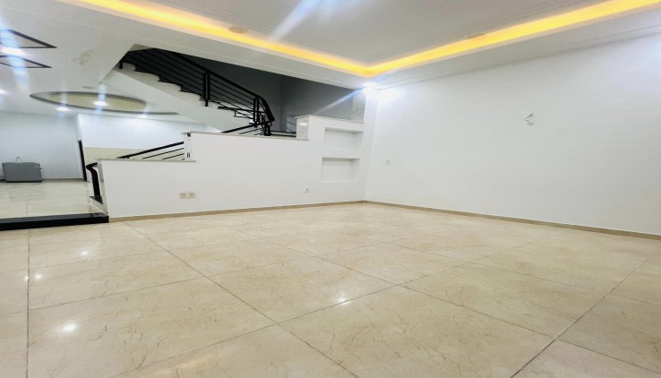 CHO THUÊ NGUYÊN CĂN 80M2 3 TẦNG - NGANG 5 - NGUYỄN PHÚC CHU - P15 TÂN BÌNH - CHỈ 13,5TR TL