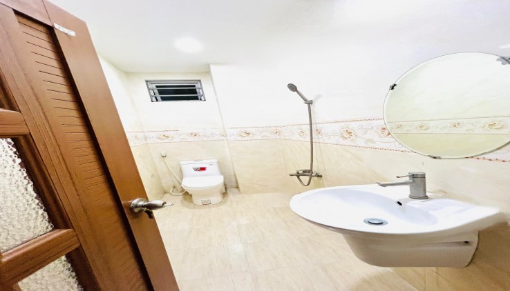 CHO THUÊ NGUYÊN CĂN 80M2 3 TẦNG - NGANG 5 - NGUYỄN PHÚC CHU - P15 TÂN BÌNH - CHỈ 13,5TR TL