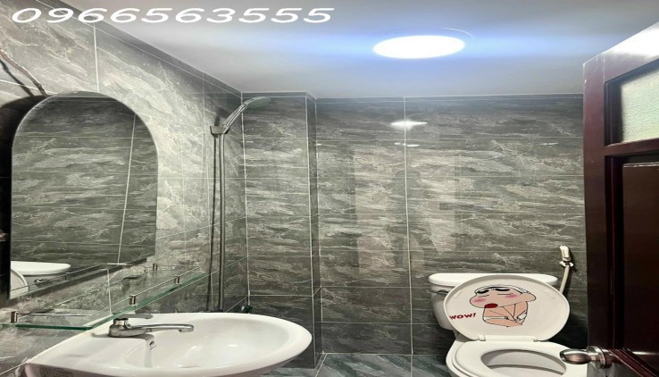 Bán nhà  Đoàn văn bơ - Phường 16 - Quận 4- 25m2 - 2 tầng -  giá bán 2.2 tỷ tl